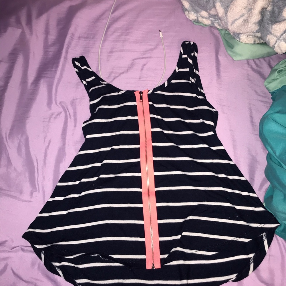 Tank top - Picture 2 of 2